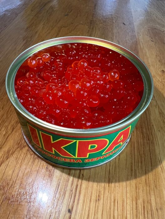 Ікра червона лососева літографія