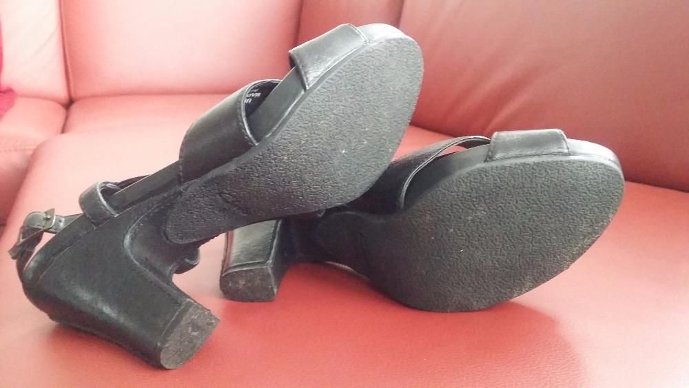 Buty sandały Clarks na platformie skóra 39 (6) i 40 (6,5) stan idealny