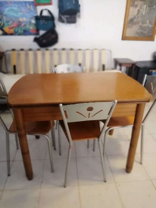 Venda de mesa de cozinha