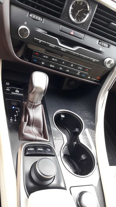 Lexus RX200t, первый владелец, официал