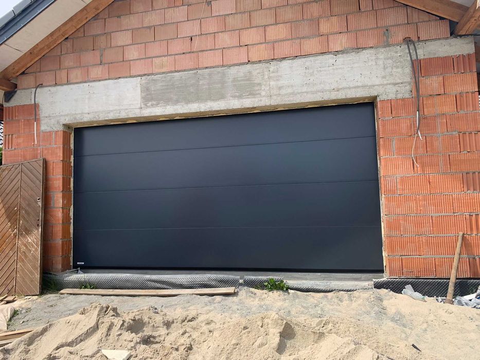 Brama garażowa segmentowa ocieplana