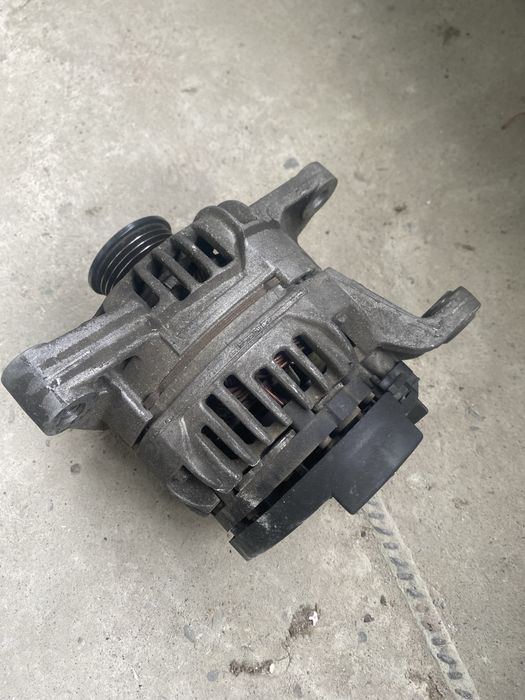 Генератор Valeo 120A Volkswagen/Skoda/Audi/Seat