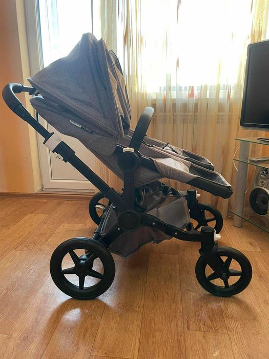 Коляска для двойни Bugaboo Donkey2