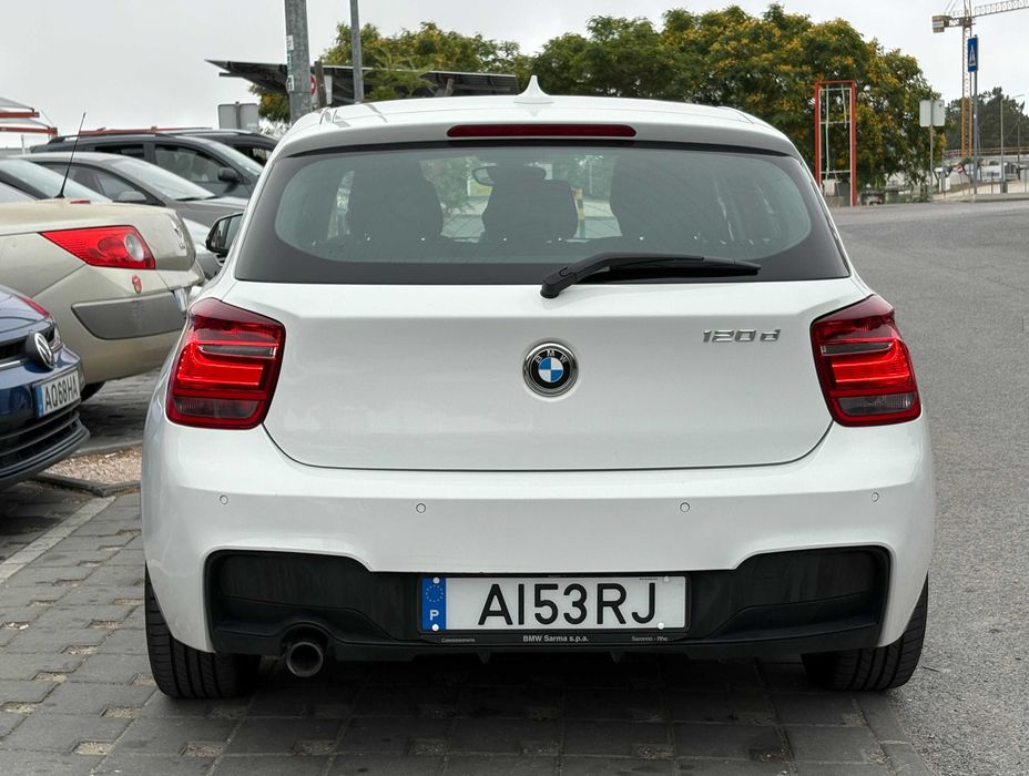 BMW Série 1 20D 2.0 Sport Line. Um único proprietário. Excelente estado