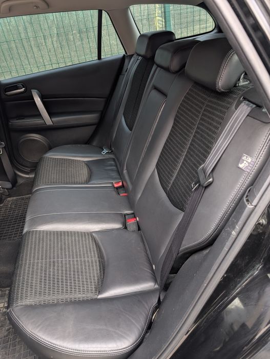 Fotele pół skóry grzane Mazda 6gh