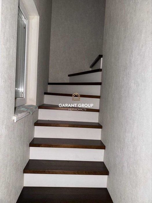 Таунхаус з частковим ремонтом/центр