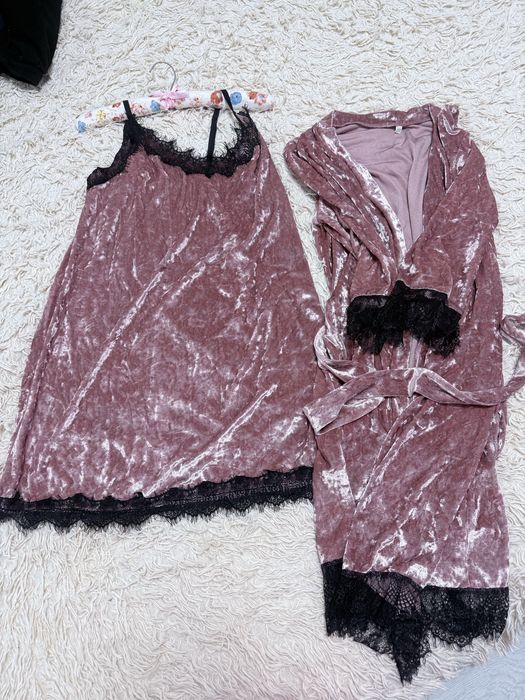 Ночнушка и халат,комплект