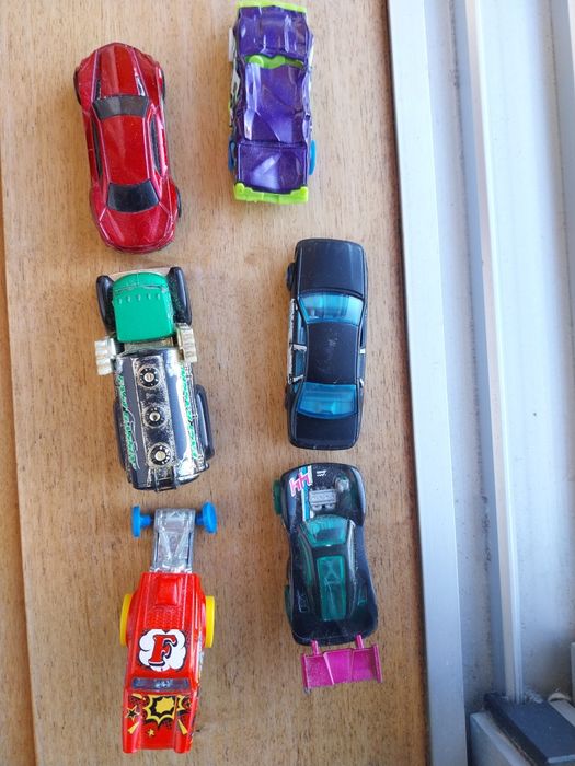 Carrinhos Hotwheels