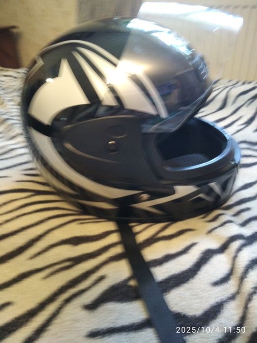 Мото шолом нові s 55 56 розмір