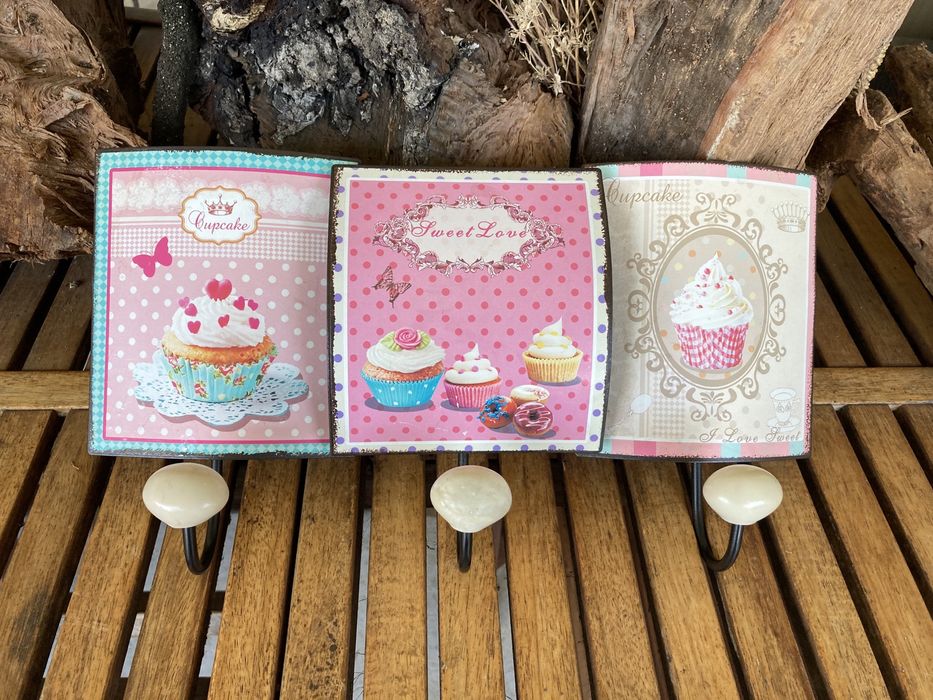 Cabide cupcake em metal