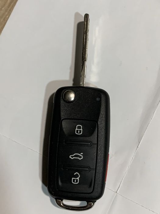 Оригинальный ключ Volkswagen Фольксваген