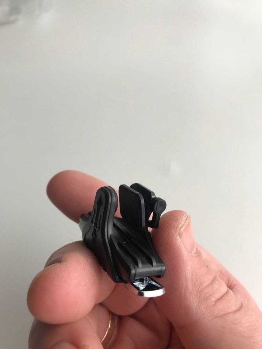 Тригери для смартфона чорні + напальчники у подарунок