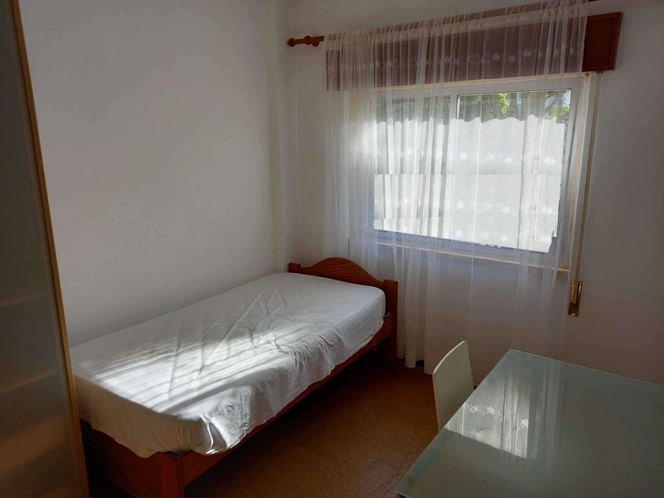 Quarto individual junto da Interface Transportes de Setúbal
