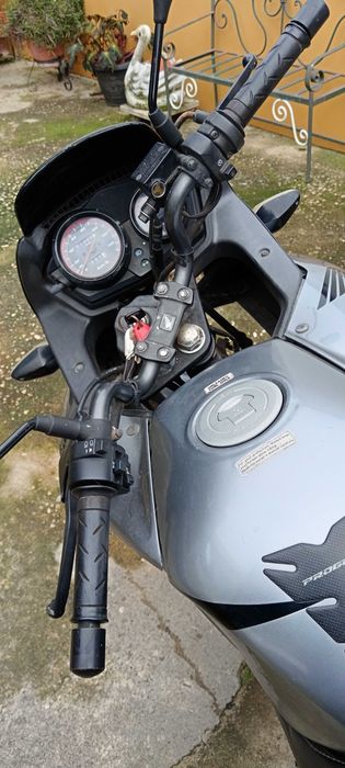 Honda CBF125, bom estado