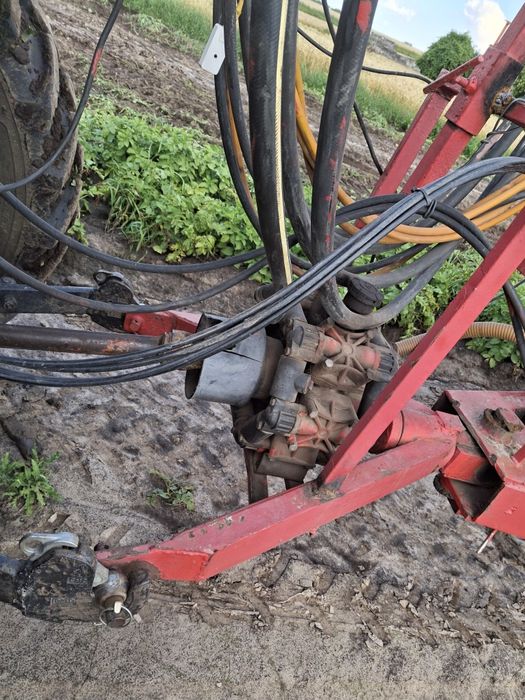 Opryskiwacz stanimpex 3200l 18m hydrauliczny