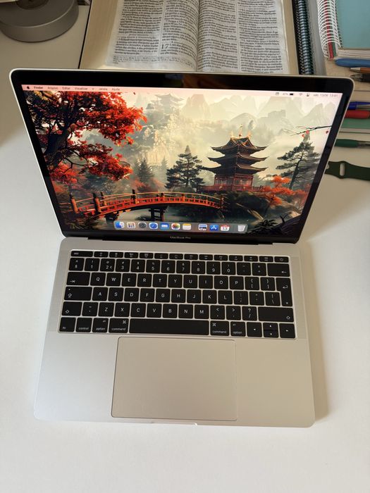 Macbook pro semi novo