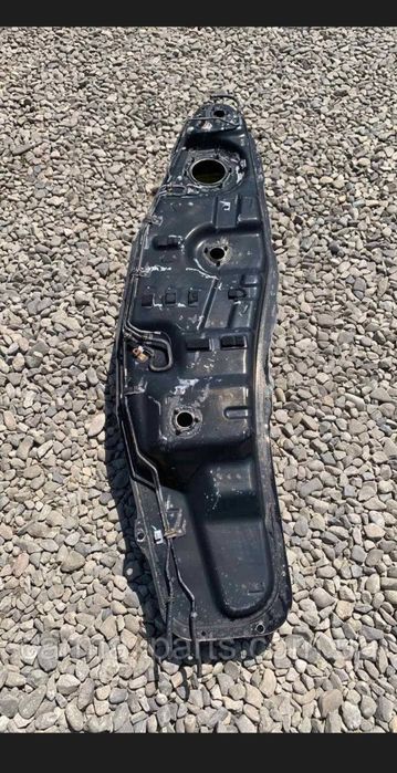 Топливный Бак Mitsubishi Pajero Wagon 3 4  3.2 4m41 3.5 6G74 Паливний