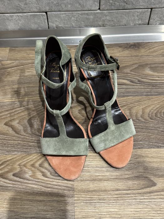 Вінтажні босоніжки Roger Vivier Paris розмір 37,5