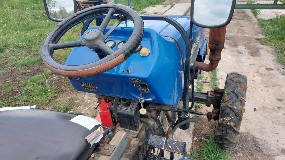 Трактор Donfeng DF-354, 2012 р., 35 к.с., 4x4, відмінний стан