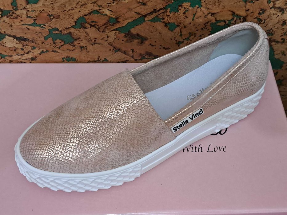 Мокасины кожаные, обувь