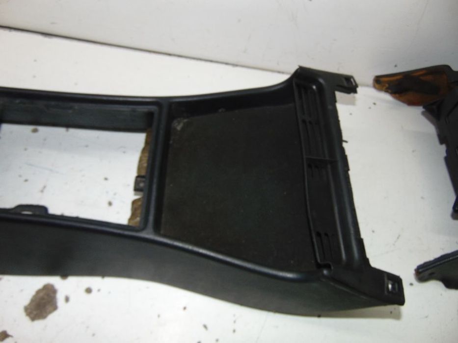 Mercedes 190/w201 consolas
