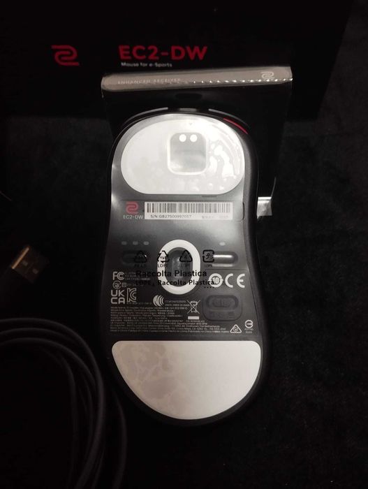 Rato Gaming BenQ EC2-DW