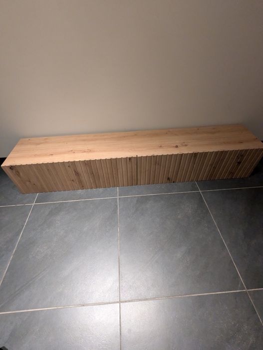 Szafka RTV laminowana Rezerwacja