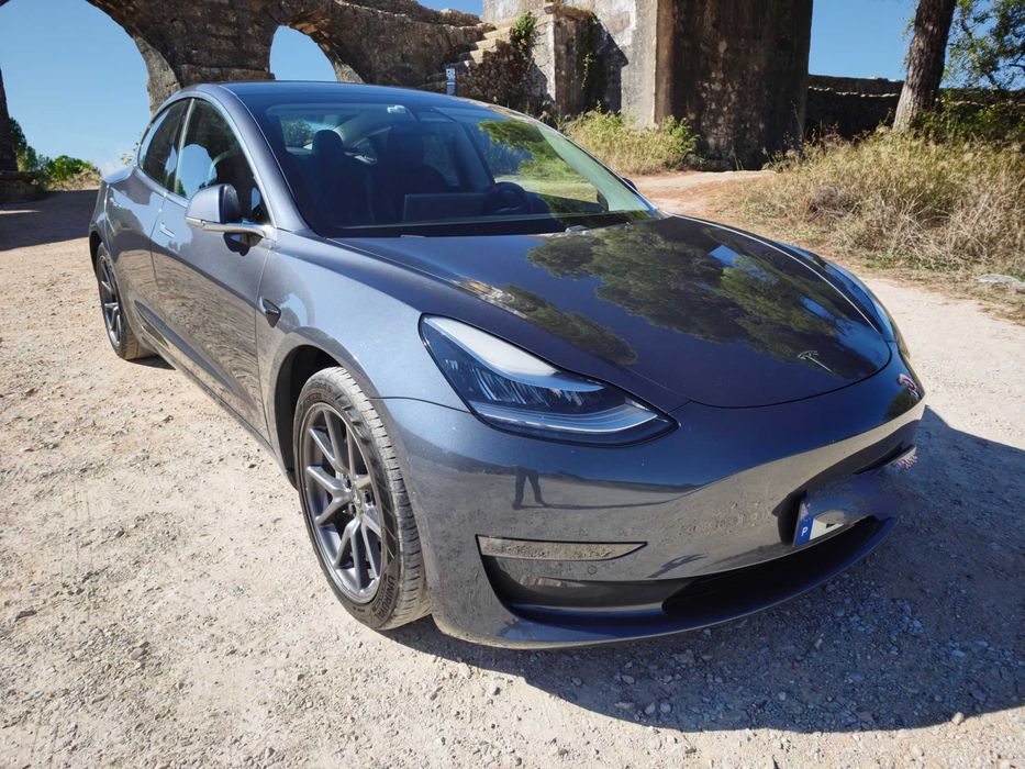 Tesla Model 3 com 36 Meses de garantia - Oportunidade