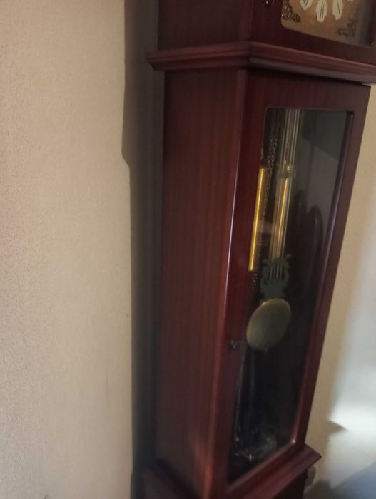 Relógio de sala de pé grande em pinho64739665391617123