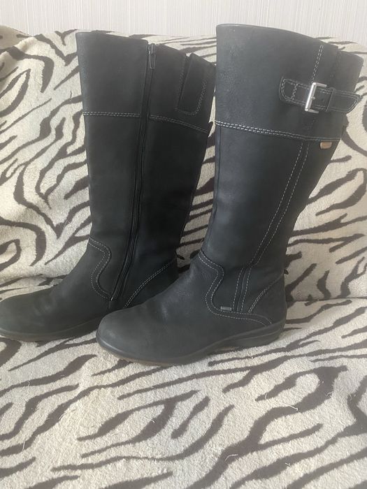 Мембранні чоботи Ecco Voyage.