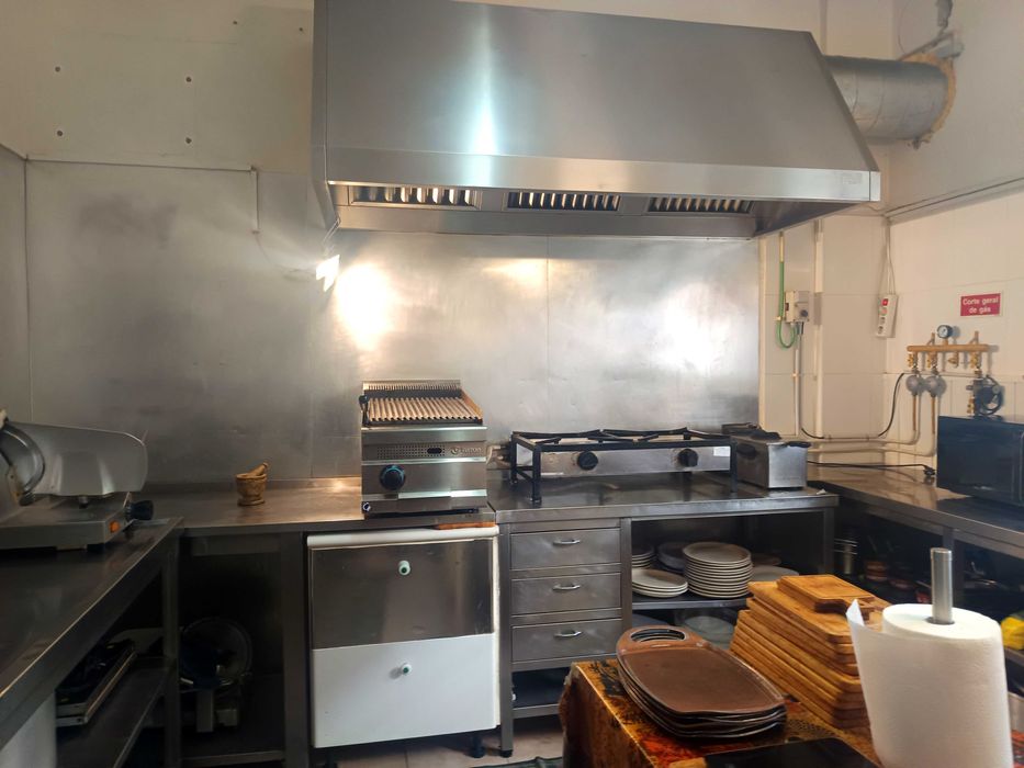 Trespasse de Restaurante Santa Cruz, Torres Vedras