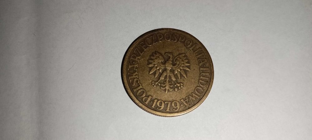 Sprzedam monetę 5zł z 1975, 1979
