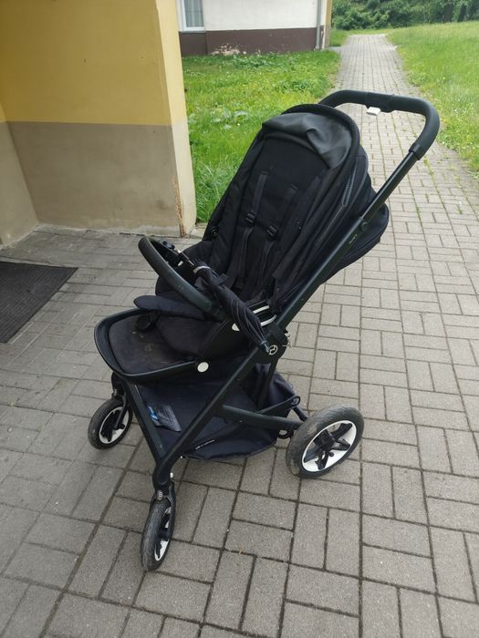 Wózek spacerowy plus skoczek