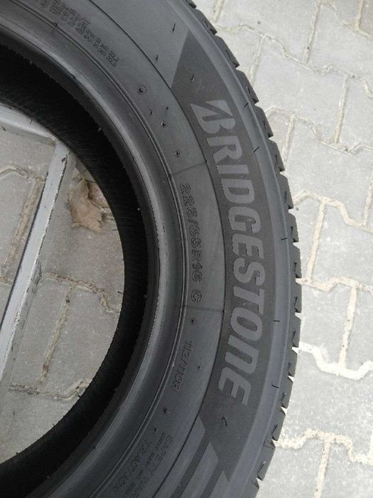 Резина всесезонна. НОВА 225/65 R16C Bridgetone Duravis All Season