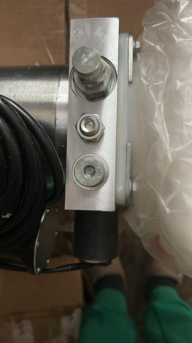 Гідравлічний насос  ,1.6квт,12в.гідростанція 4.5л