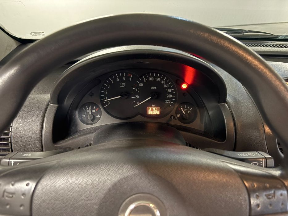 Opel Corsa - 01 - 1.0