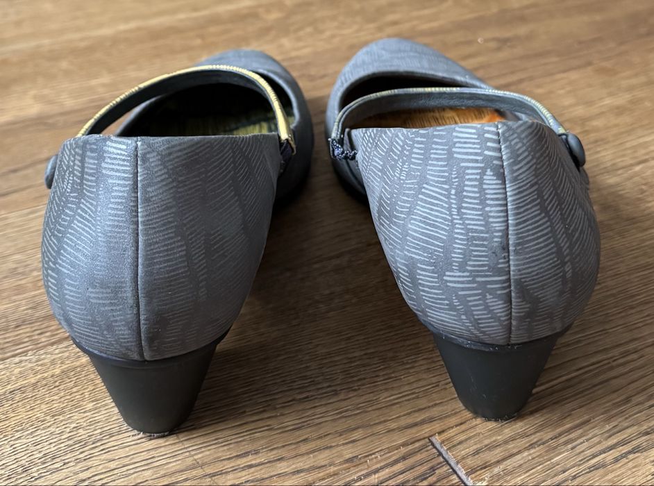 Camper twins туфлі в стилі мері джейн шкіра р.40(26 см)