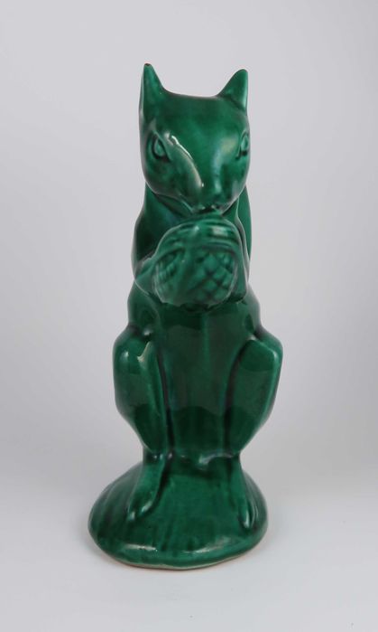 Figura Mealheiro Art Deco - Esquilo com bolota - 50s/60s
