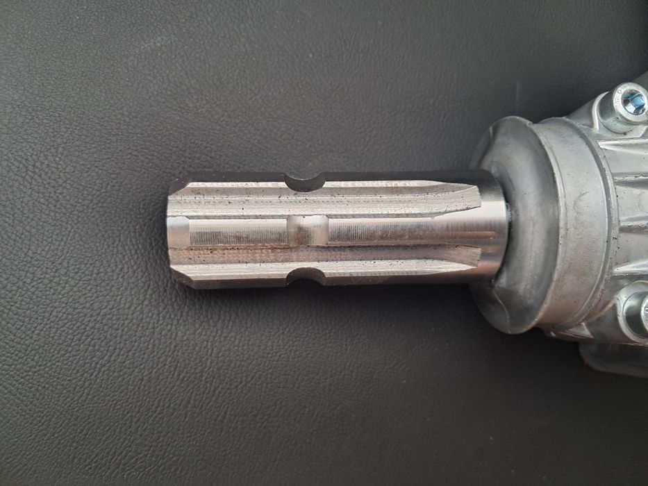 Редуктор розкидача навісного,лійки jar-met 500л запчастини на розкидач