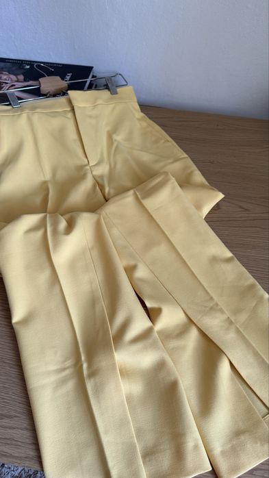 Елегантні штани Zara