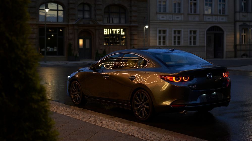 Mazda 3 Sedan