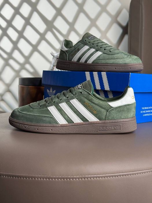 Топові чоловічі кросівки Adidas. Розміри: 41,42,43,44,45. Оплата при отриманні.Нові.