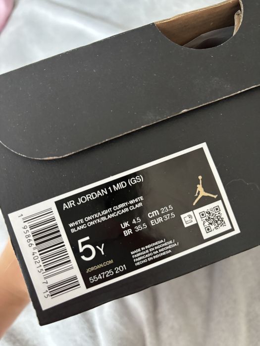 Nike aie jordan 1 mid gs 37,5