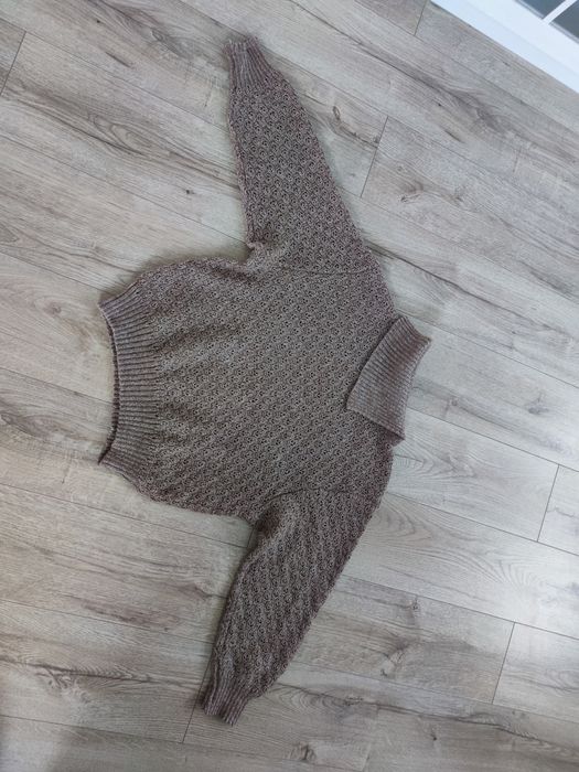 Sweter damski z dzianiny beżowy brązowy M 38 uniwersalny oversize