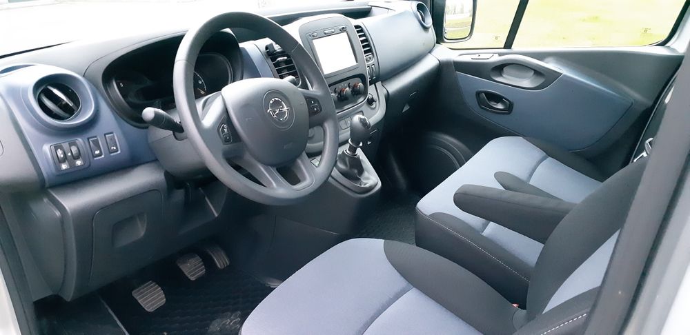 Wypożyczę busa 9 osób, wynajem / wypożyczalnia / WAKACJE Chorwacja