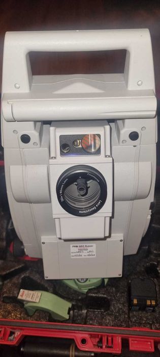 Leica TS16 z CS20 Tachimetr robotyczny bezlustrowy.