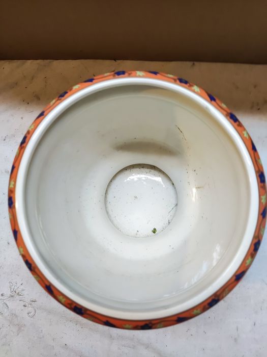 Porcelain Panda Jar430227549177794564