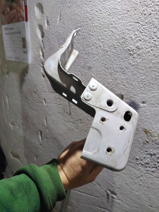 sprzedam wzmocnienie prawe lewe twingo III okular