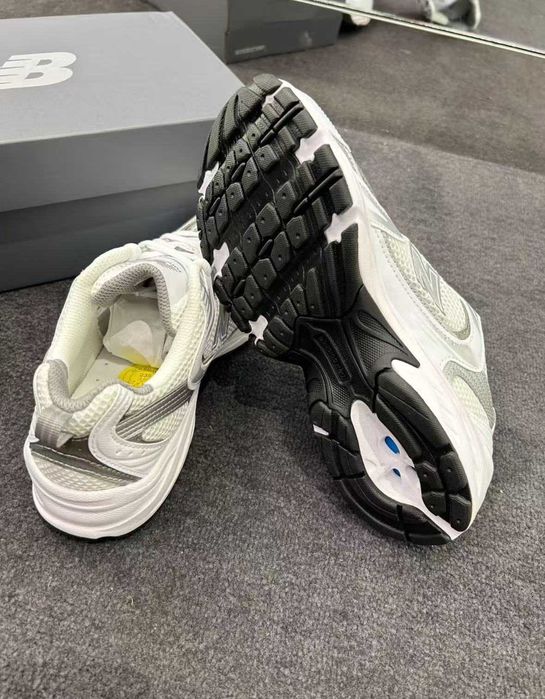 New Balance 530 White Silver Metallic R.38