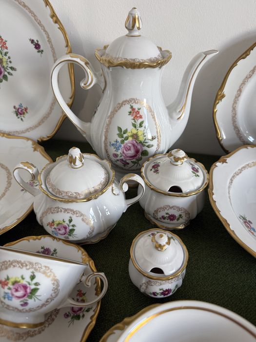 Porcelana złocona Reichenbach w stylu barokowym